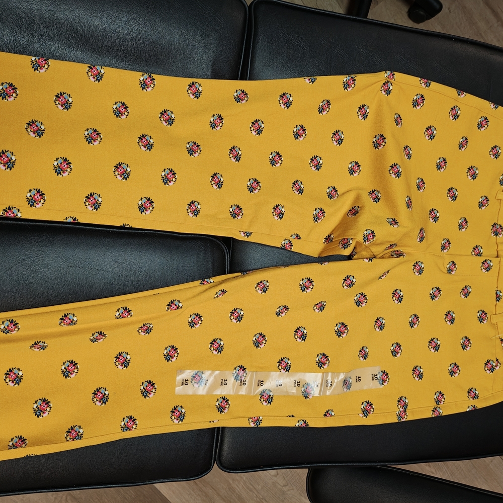 Old Navy Yellow Floral Pants